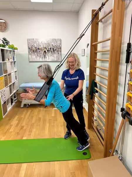 Slingtraining von Physiotherapeutin Doris Schilling entdecken